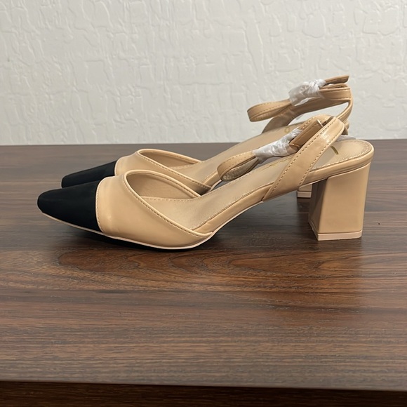 Lulus 9 Lelaya Black/Light Nude Ankle Strap Pointed Toe Pumps Workwear Classic - Picture 4 of 8